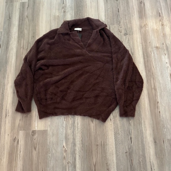 Gentle Fawn Soft Collared Sweater - Picture 1 of 2